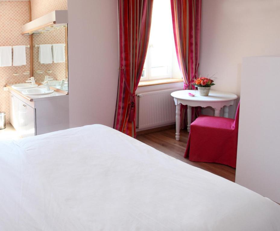 Saint Graal Bed and Breakfast Chamant Værelse billede