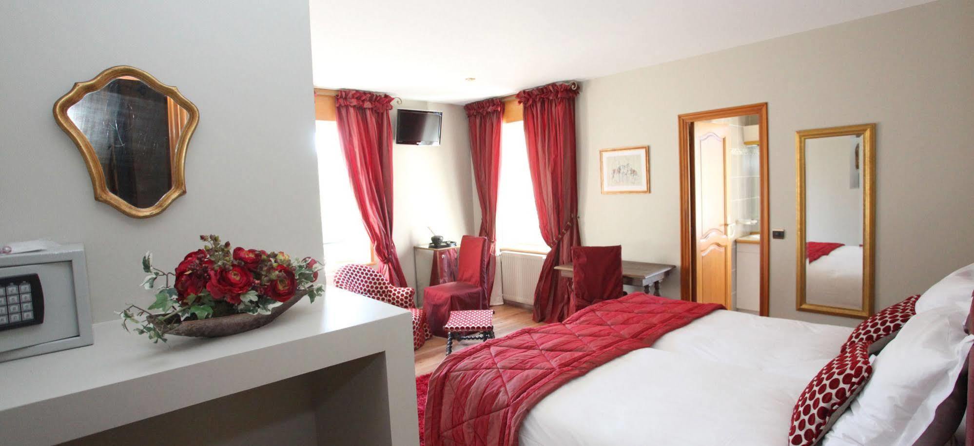 Saint Graal Bed and Breakfast Chamant Eksteriør billede