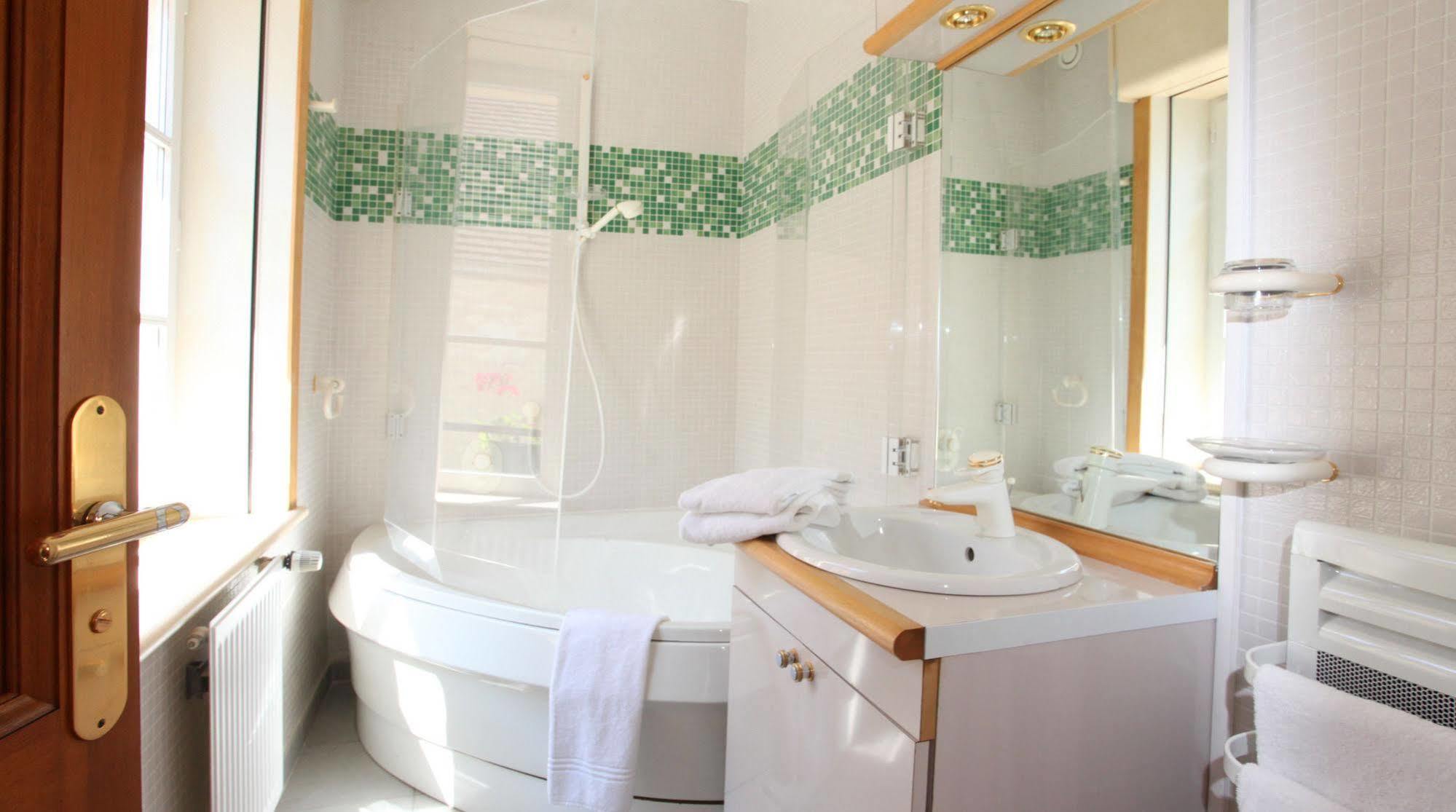 Saint Graal Bed and Breakfast Chamant Eksteriør billede
