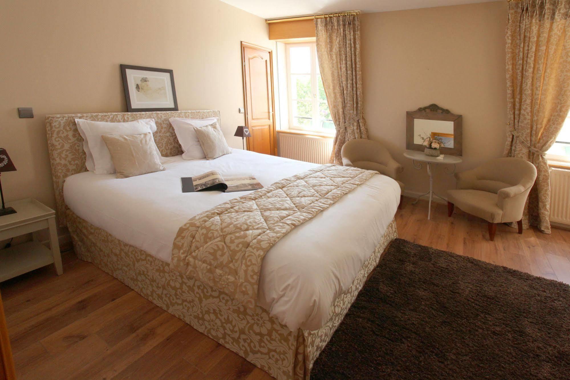 Saint Graal Bed and Breakfast Chamant Eksteriør billede