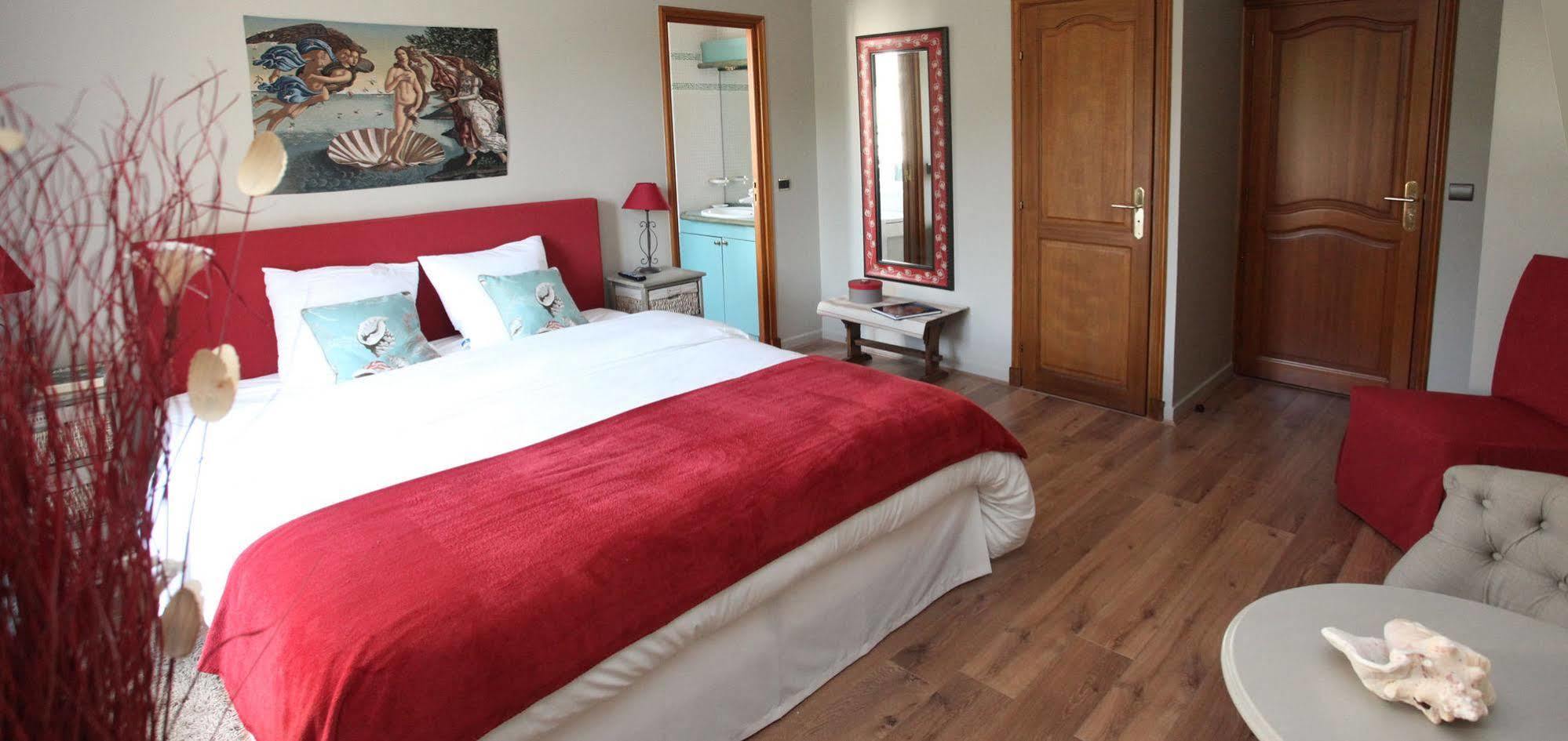 Saint Graal Bed and Breakfast Chamant Eksteriør billede